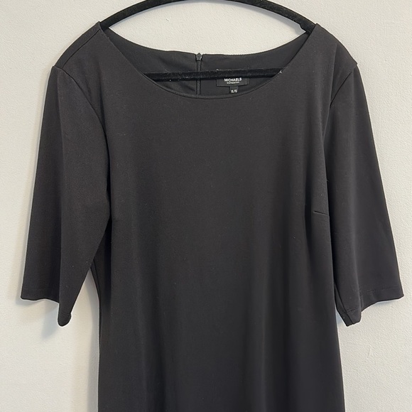 Lori Michaels Fleece Short Sleeve Dress - Picture 2 of 8